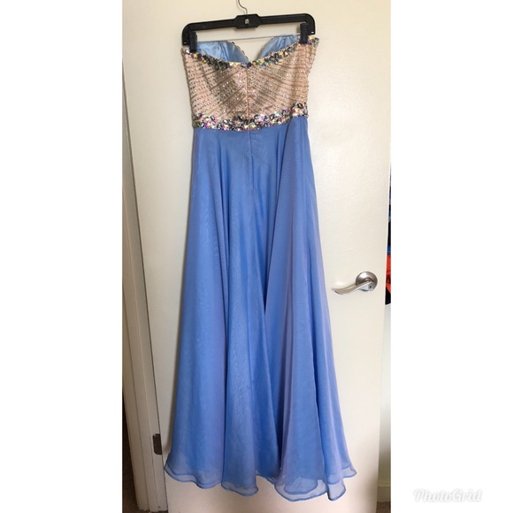 Forma Dress - Picture 3 of 8